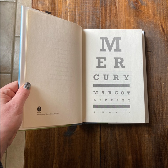 First Edition - Mercury by Margot Livesey - Fiction Hardcover - Great Condition - Picture 11 of 13